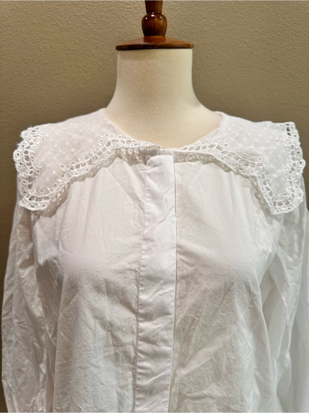 J. Crew Women’s Lace White Eyelet Collar Poplin Long-Sleeve Shirt Small - Picture 6 of 11